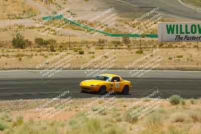 media/May-31-2025-CalClub SCCA (Sat) [[2c1a04e1ee]]/Qualifying/Group 5/Turn 4/